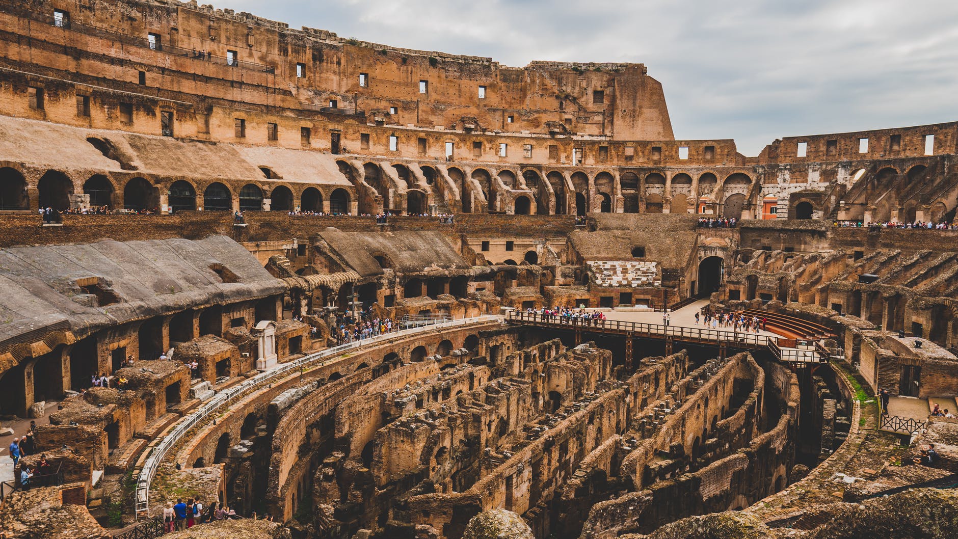 Colosseum-ul in interior